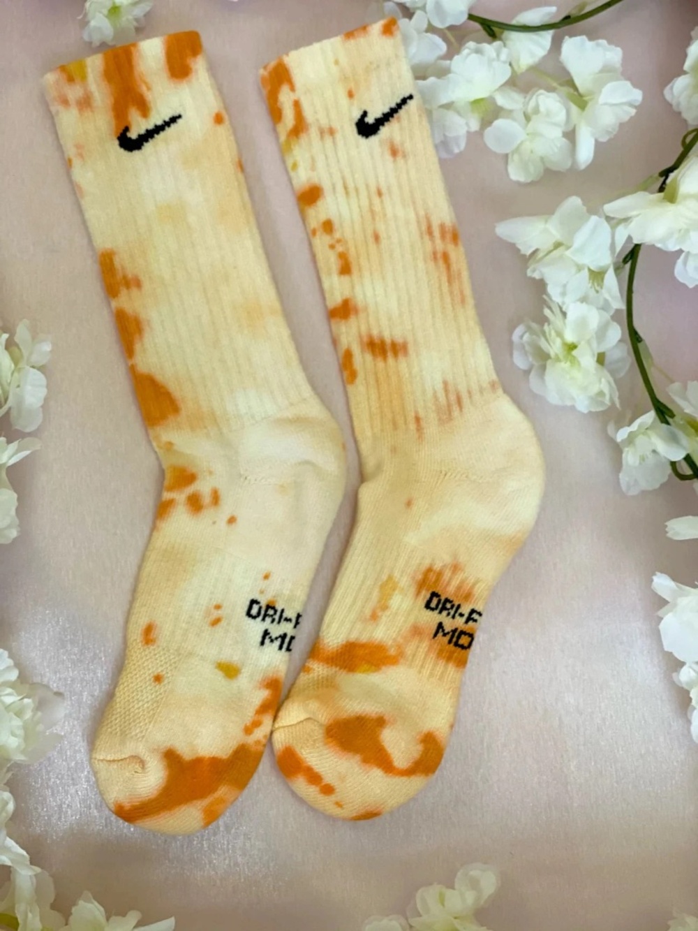 Orange Creamsicle Tie Dye Crew Socks Youth Medium - Picture 3 of 3